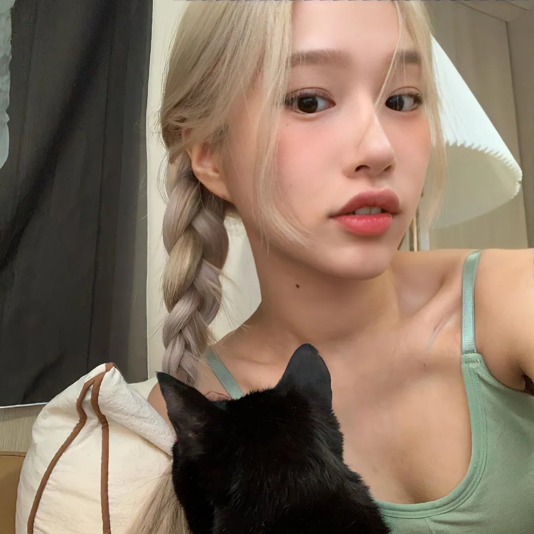 闪婚病娇后每天都在努力求生